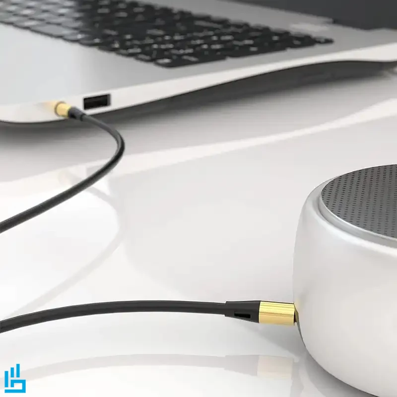 کابل AUX اسکای دلفین SKY DOLPHIN SR07 طول 1 متر